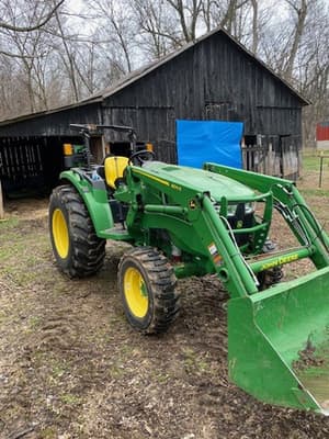 2022 John Deere 4052M Image