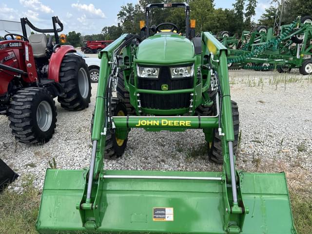 Image of John Deere 4052M equipment image 2