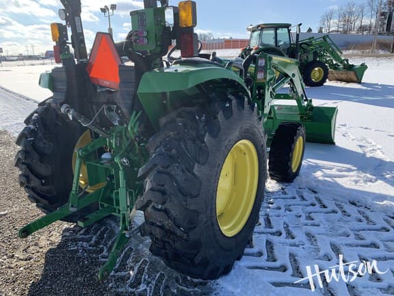 Image of John Deere 4052M equipment image 2