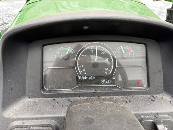 Image of John Deere 4052M equipment image 2