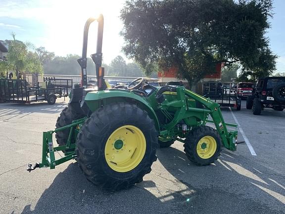 Thumbnail image John Deere 4052M 9