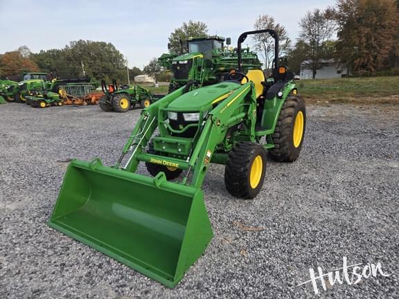 Image of John Deere 4052M equipment image 1