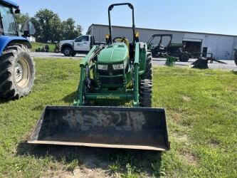 2022 John Deere 4052M Equipment Image0