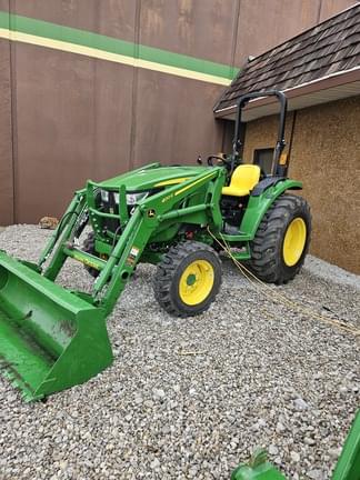Image of John Deere 4052M Primary image