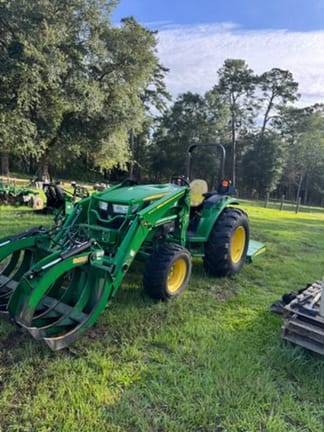 2022 John Deere 4052M Equipment Image0