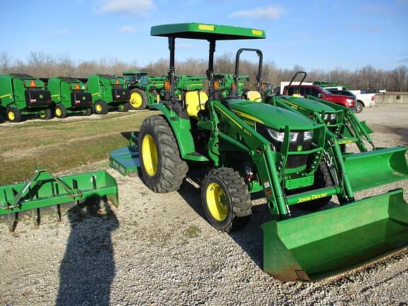 Image of John Deere 4052M equipment image 3