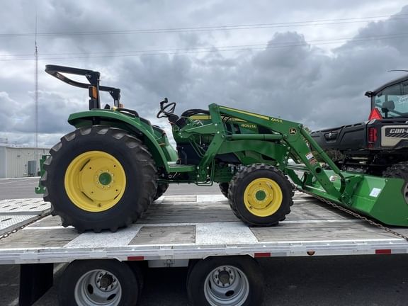2022 John Deere 4052M Equipment Image0