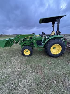 2022 John Deere 4052M Image