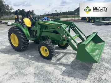 Main image John Deere 4052M