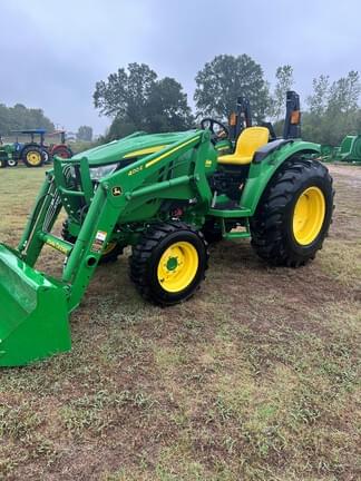 Main image John Deere 4052M