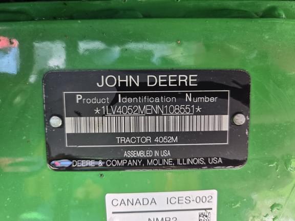 Image of John Deere 4052M equipment image 4