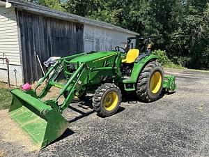 2022 John Deere 4052M Image