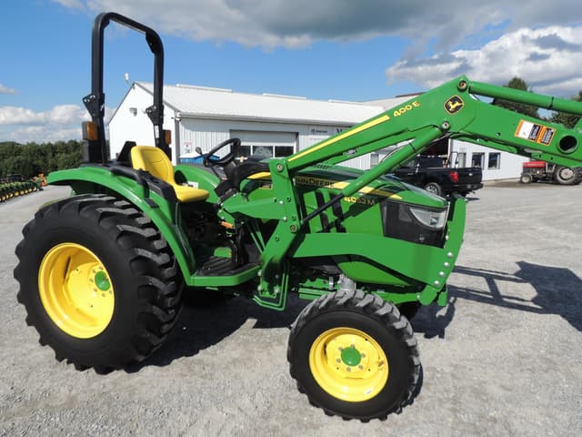 Image of John Deere 4052M equipment image 3