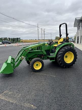 Image of John Deere 4052M equipment image 3