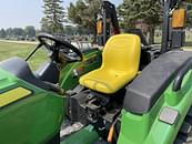 Thumbnail image John Deere 4052M 8