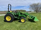 Thumbnail image John Deere 4052M 7