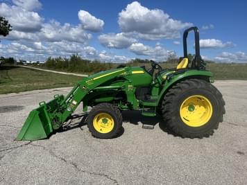 Main image John Deere 4052M