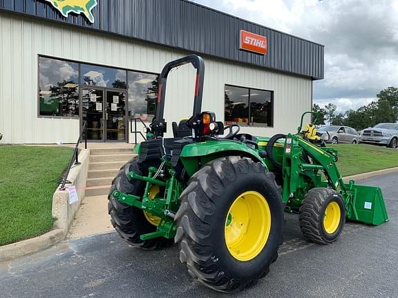 Image of John Deere 4052M equipment image 2