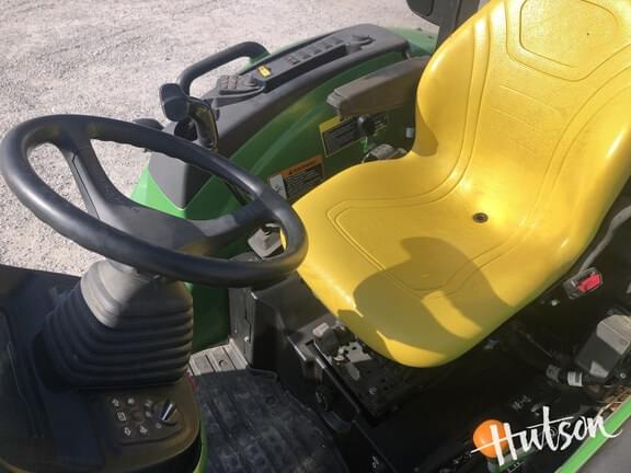Image of John Deere 4052R equipment image 4