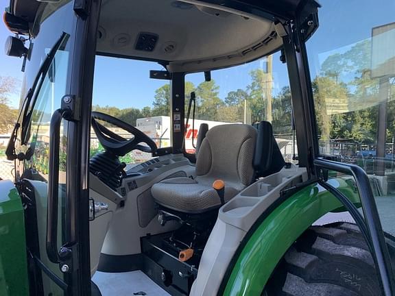 Main image John Deere 4052R 18