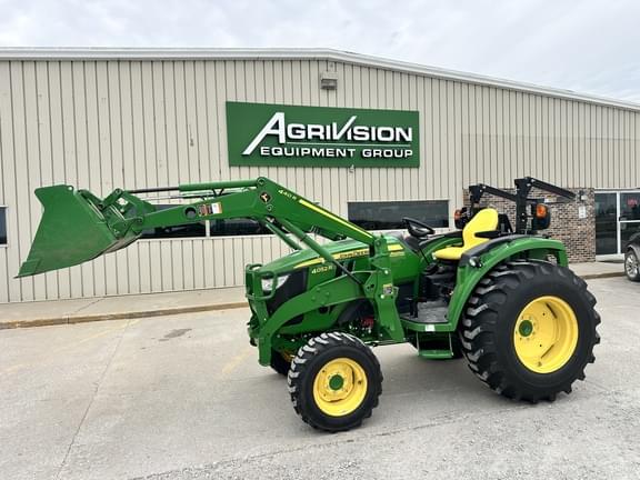 Image of John Deere 4052R equipment image 1