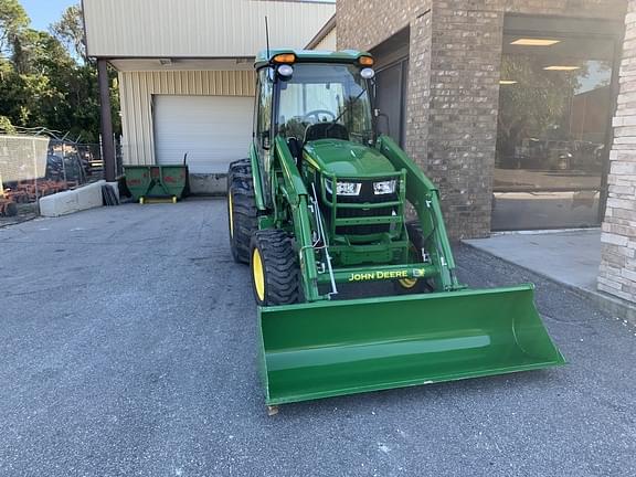 Image of John Deere 4052R equipment image 3