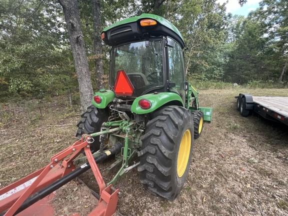 Image of John Deere 4052R equipment image 1