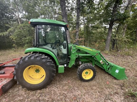 Image of John Deere 4052R equipment image 2