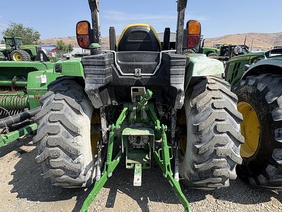 Image of John Deere 4052R equipment image 2