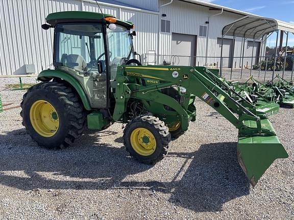 Image of John Deere 4052R Primary image