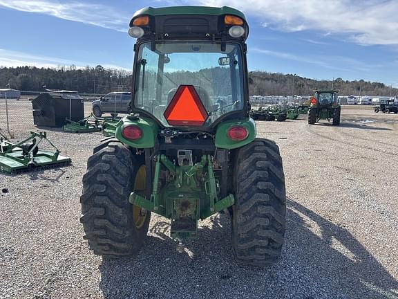 Image of John Deere 4052R equipment image 4