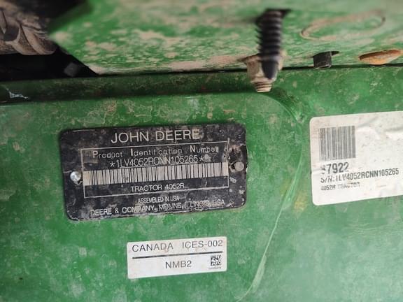 Image of John Deere 4052R equipment image 2