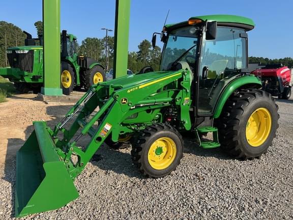 Image of John Deere 4052R equipment image 1
