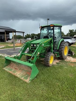 Image of John Deere 4052R equipment image 3