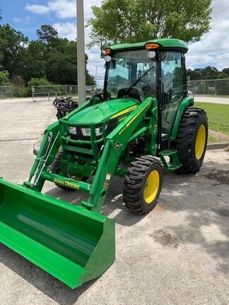 Main image John Deere 4052R