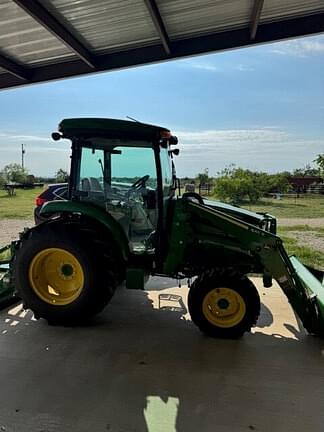 Image of John Deere 4052R equipment image 3