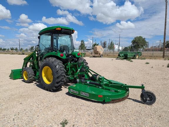 Image of John Deere 4052R equipment image 2