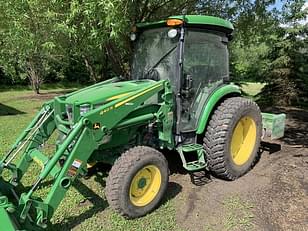 Main image John Deere 4052R 0