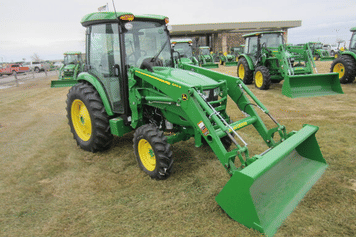 Main image John Deere 4052R