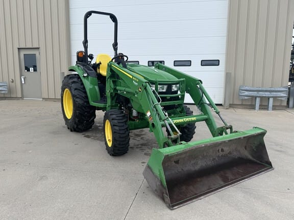 2022 John Deere 4052R Equipment Image0