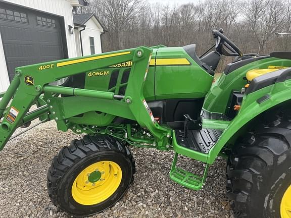 Image of John Deere 4066M equipment image 2