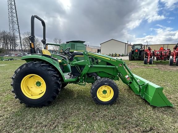 Image of John Deere 4066M equipment image 3