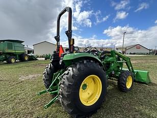 Main image John Deere 4066M 5