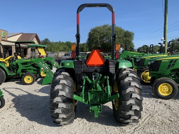 Image of John Deere 4066M equipment image 2