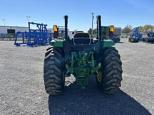 Main image John Deere 4066M 4