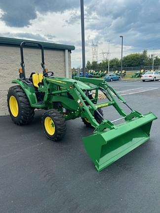 Image of John Deere 4066M Primary image