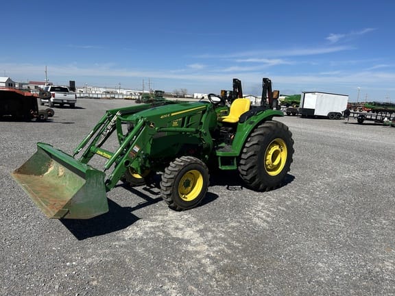 Main image John Deere 4066M