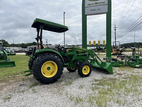 Image of John Deere 4066M Image 0