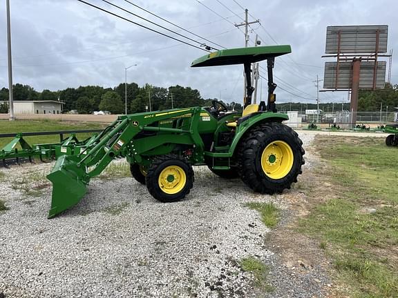 Image of John Deere 4066M Image 1