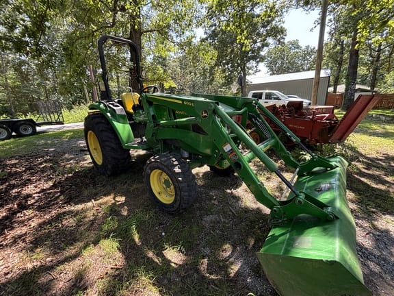 2022 John Deere 4066M Equipment Image0